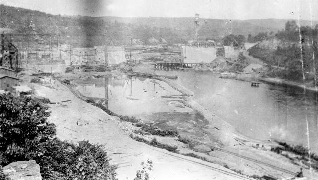 Stevenson-dam-construction-era-06.jpg